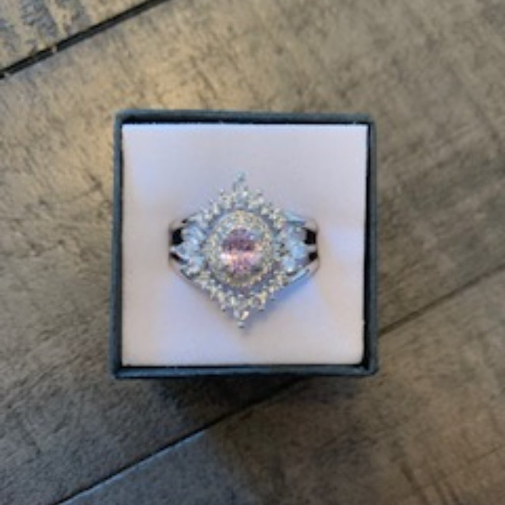 Bomb Party Ring Lab Created Dark Pink Sapphire Size 10 Brand New in Box